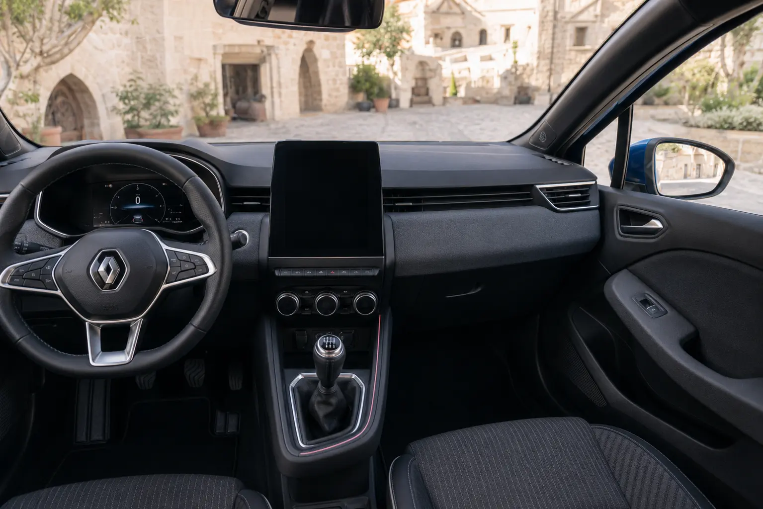 Renault Clio thumbnail 6